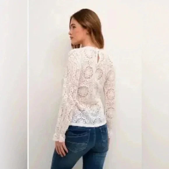 Cream woman’s navy (diff color than stock) lace embroidered long sleeve sz 36 - Picture 7 of 7